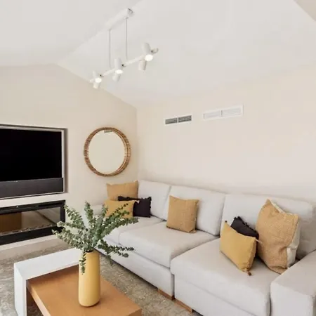 וילה De Lujo Completamente Renovada Piscina Y Vistas Al Mar *